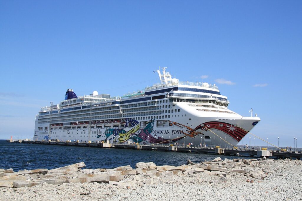 акції на круїзи Norwegian Cruise Line