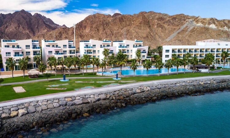туры на отдых в отеле Radisson Blu Resort Fujairah 5*