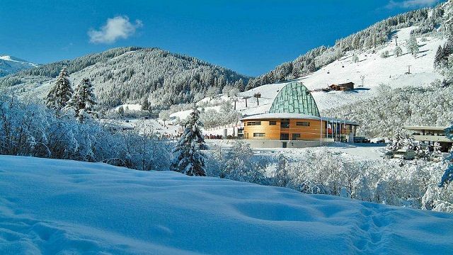 тури в Поляну