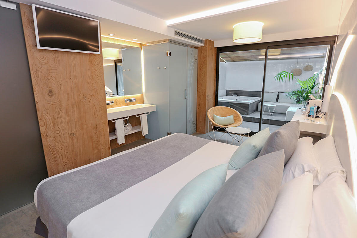 Kaktus Playa Hotel room