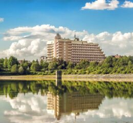 ціни на відпочинок в санаторії Карпати 4* в Трускавці, Україна