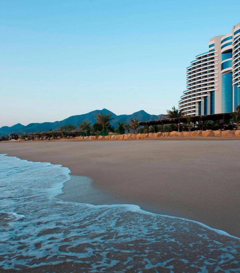 тури в готель готель Le Meridien Al Aqah Beach Resort Hotel 5*