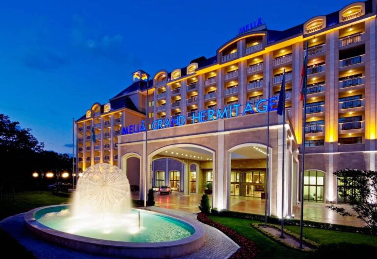 відпочинок в готелі Melia Grand Hermitage Varna