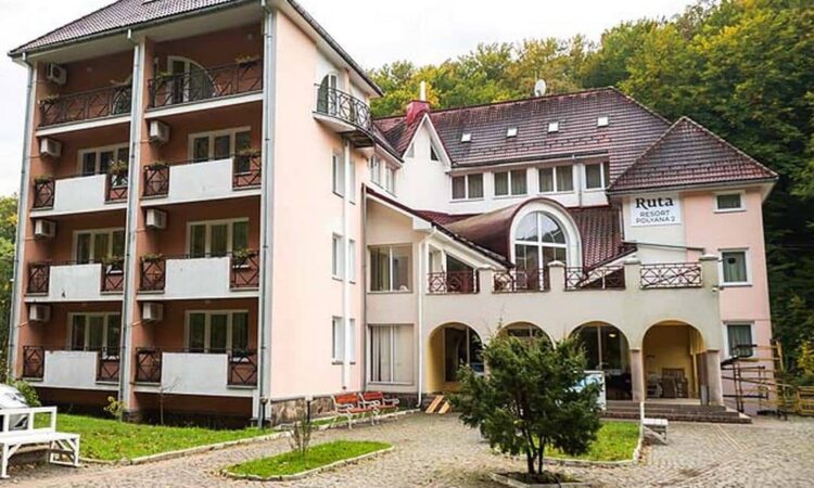 відпочинок в готелі Ruta Resort Polyana